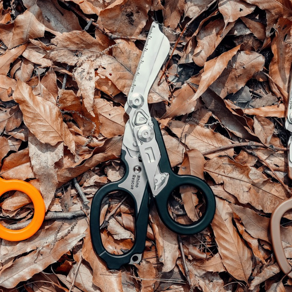 Медицинские ножницы, ножницы парамедицинские, черного цвета. Trauma Scissor 16,5см 8 фото